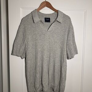 Abercrombie & Fitch Textured Gray Polo Shirt